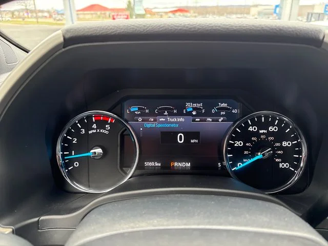 Used 2022 Stone Gray Metallic Ford Lariat image 21