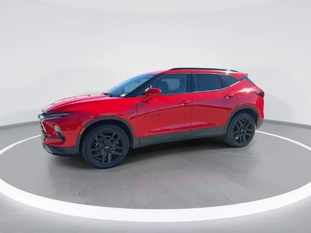 Used 2024 Red Chevrolet LT image 4