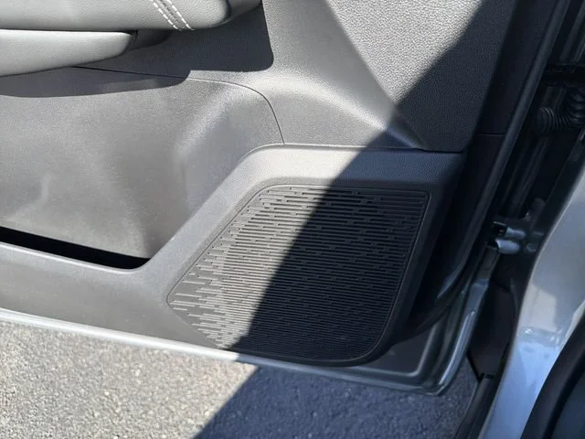 New 2026 Sterling Metallic GMC Elevation image 20