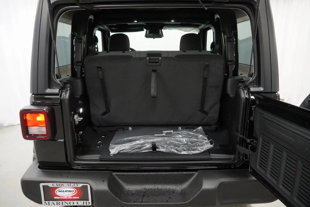 New 2026 Black Clear-Coat Exterior Paint Jeep Sport S image 29