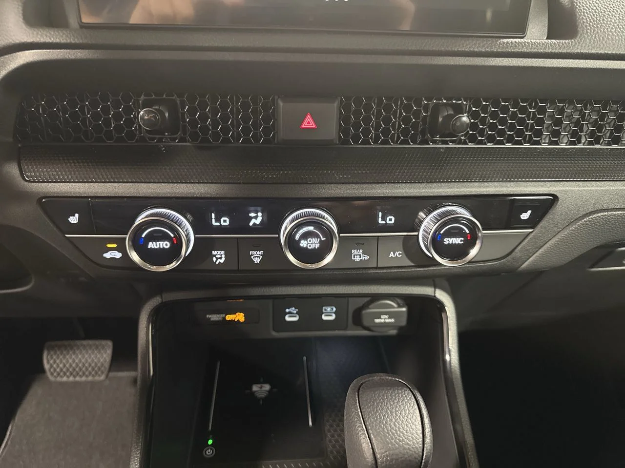 New 2026 Platinum White Pearl Honda EX image 22