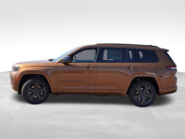New 2027 Copper Shino Metallic Clear-Coat Paint Jeep Limited Reserve image 6