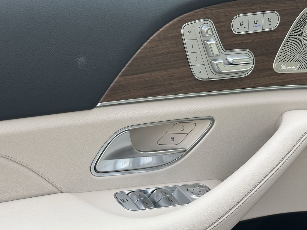 New 2026 Obsidian Black Metallic Mercedes-Benz GLS 450 image 51