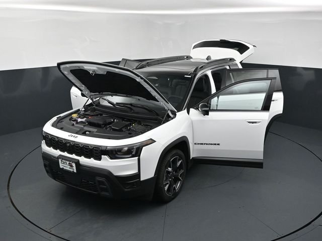 New 2026 Bright White Clear-Coat Exterior Paint Jeep Overland image 26