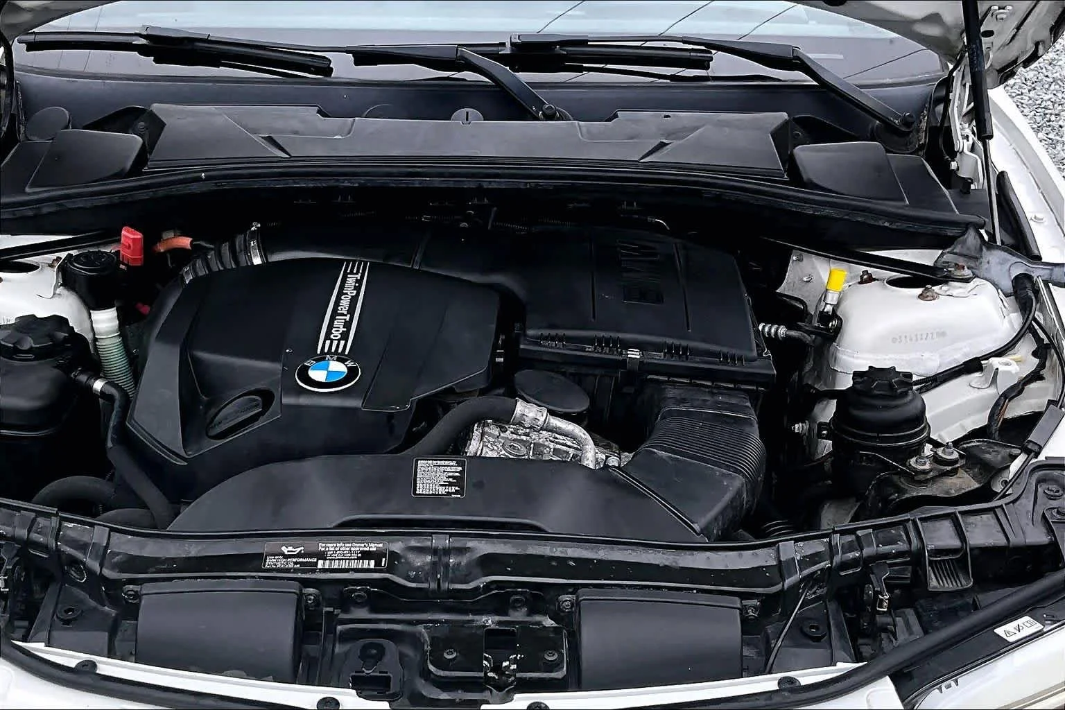 Used 2012 Alpine White BMW 135i image 31
