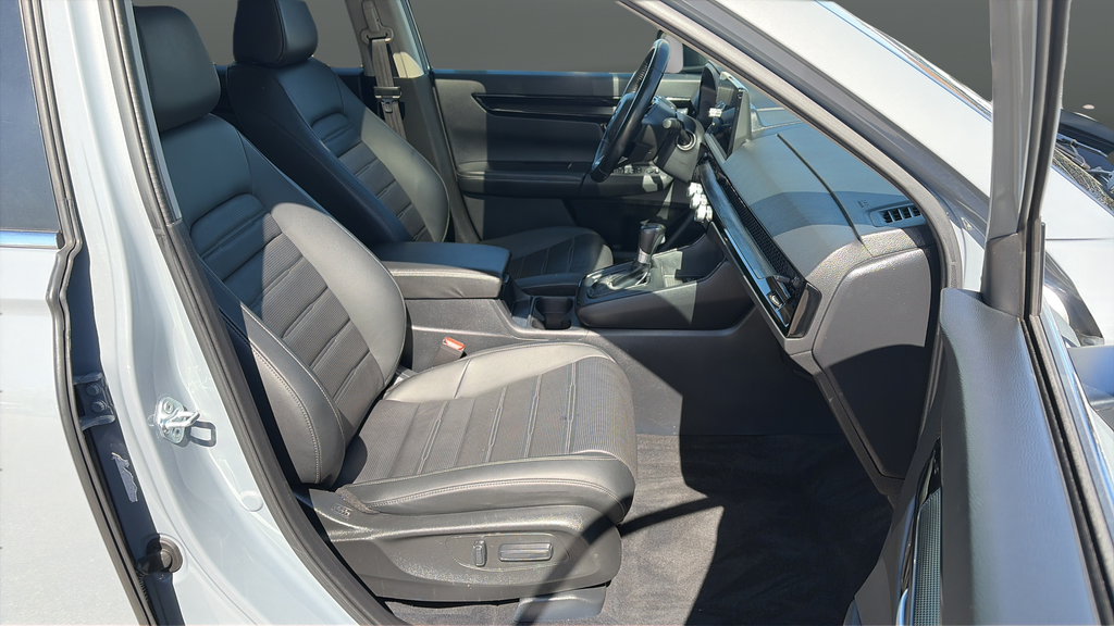 Used 2025 Urban Gray Honda EX-L image 23
