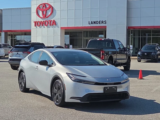 2025 Toyota Prius LE
