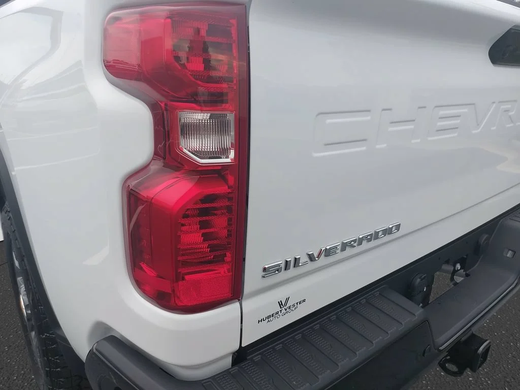 2026 Chevrolet Silverado 2500 HD Custom - Photo 35