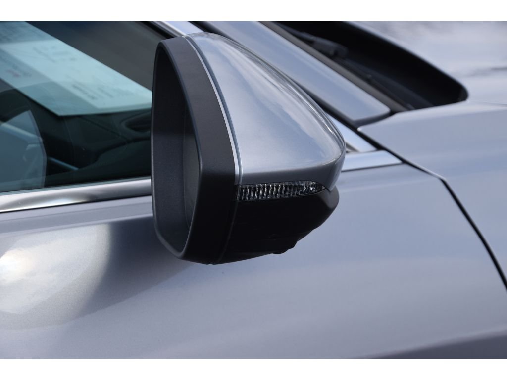 Used 2025 Florett Silver Metallic Audi Premium Plus image 28