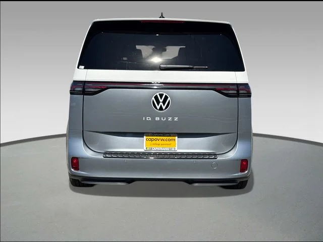 New 2025 Metro Silver W/Candy White Upper Volkswagen Pro S Plus image 5