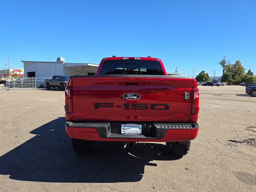 2025 Ford F-150 XLT photo 4