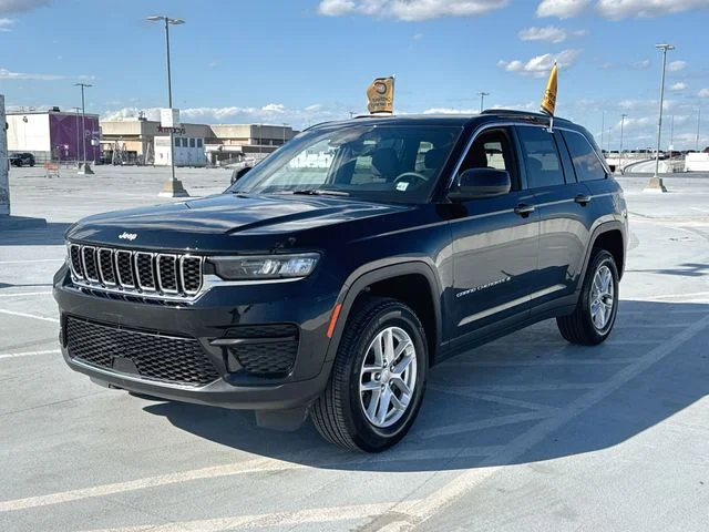 Certified Used 2024 Black Jeep Laredo X image 4