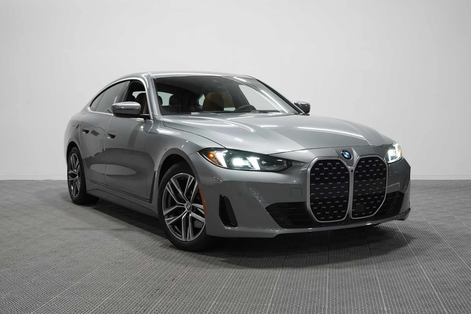 Certified Used 2026 Skyscraper Grey Metallic BMW 430i xDrive image 3