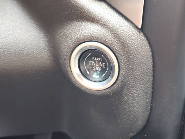 Used 2021 BLACK Chevrolet LTZ image 8