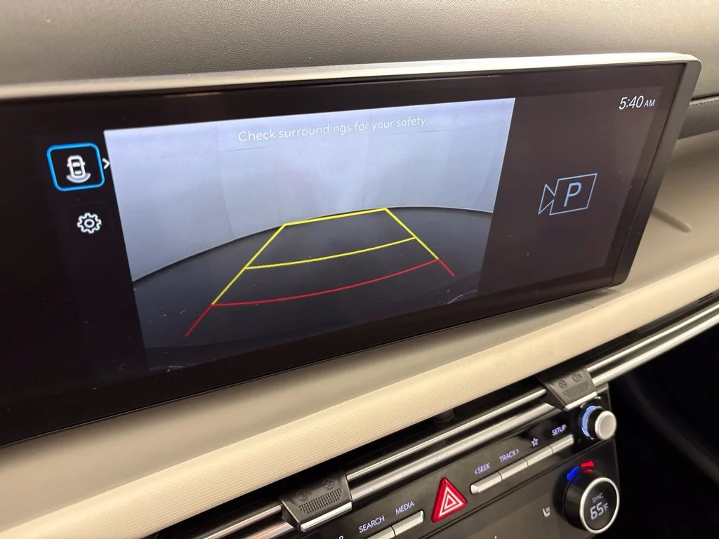 Used 2025 Blue Hyundai SEL image 36