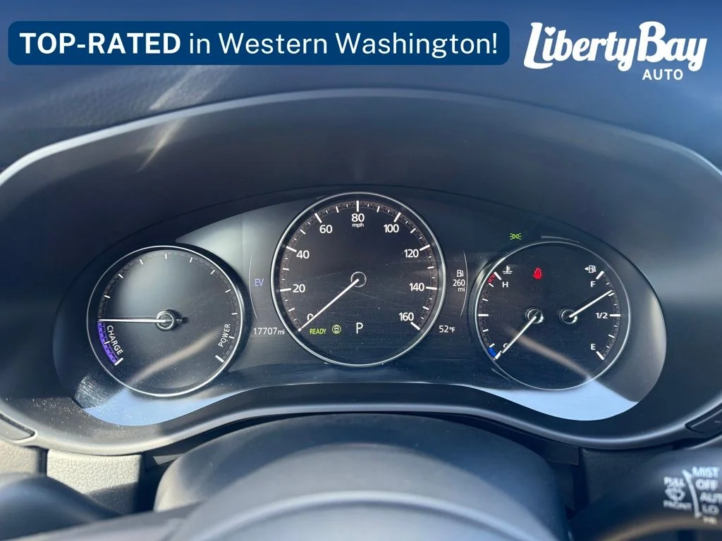 Used 2025 Gray Mazda Premium Plus image 17
