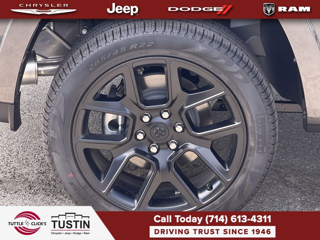 New 2026 Granite Crystal Metallic Clear-Coat Exterior Paint RAM Laramie image 17