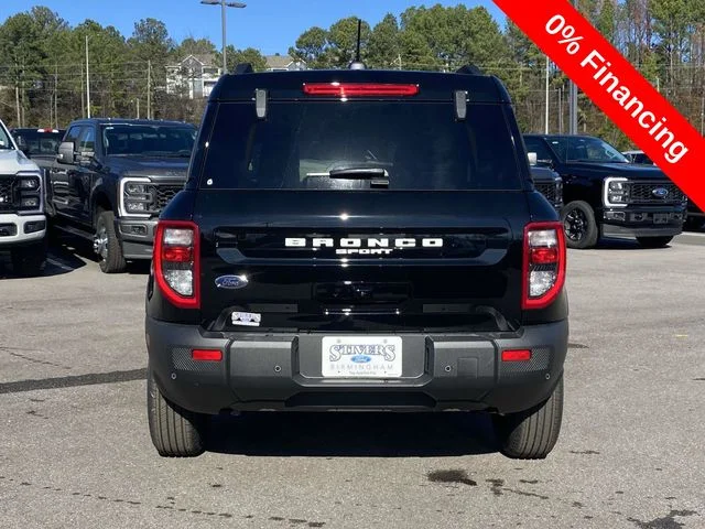 New 2025 Shadow Black Ford Outer Banks image 4