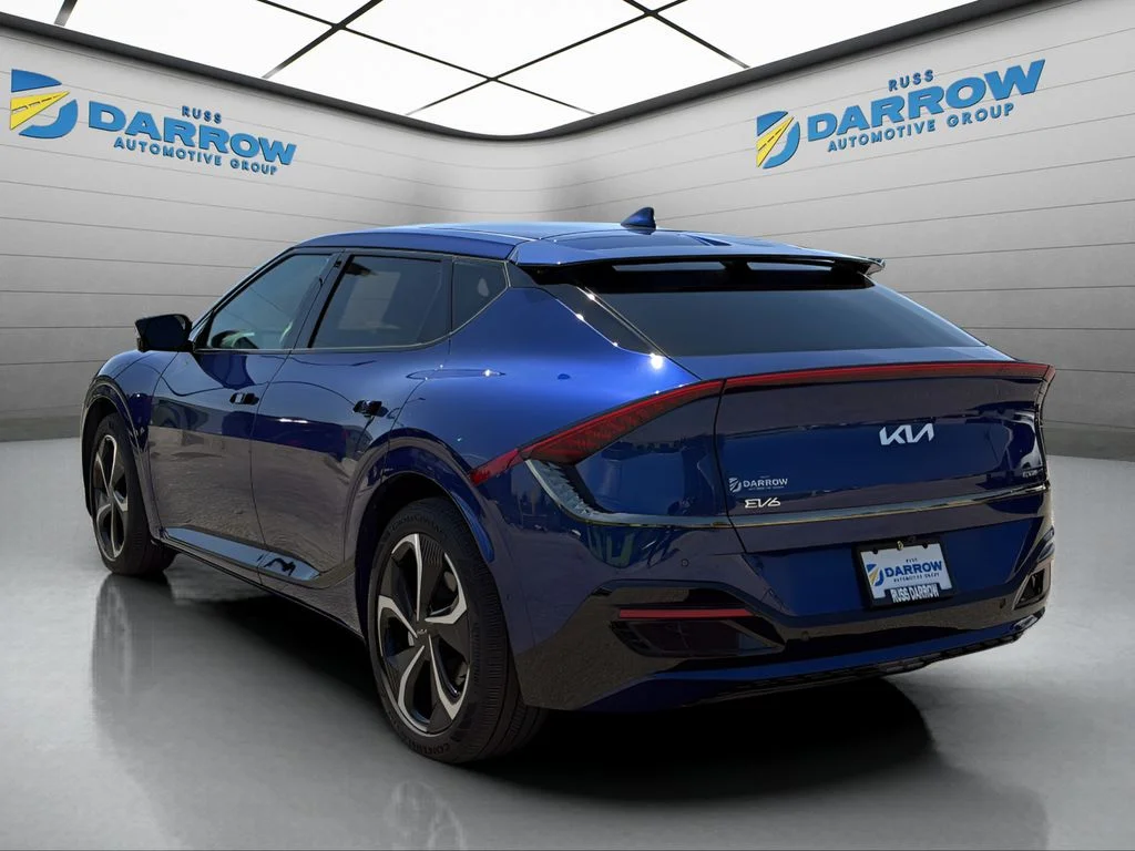 Used 2024 Blue Kia GT-Line image 3