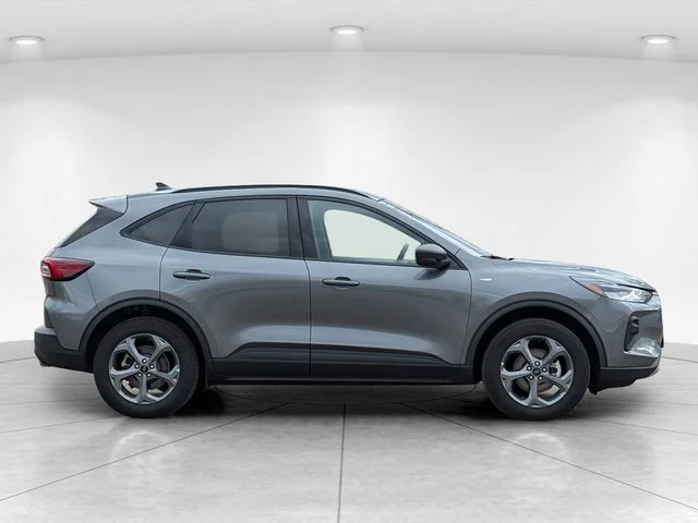 Used 2025 Ford Escape ST-Line with VIN 1FMCU9MN7SUA10575 for sale in White Bear Lake, Minnesota