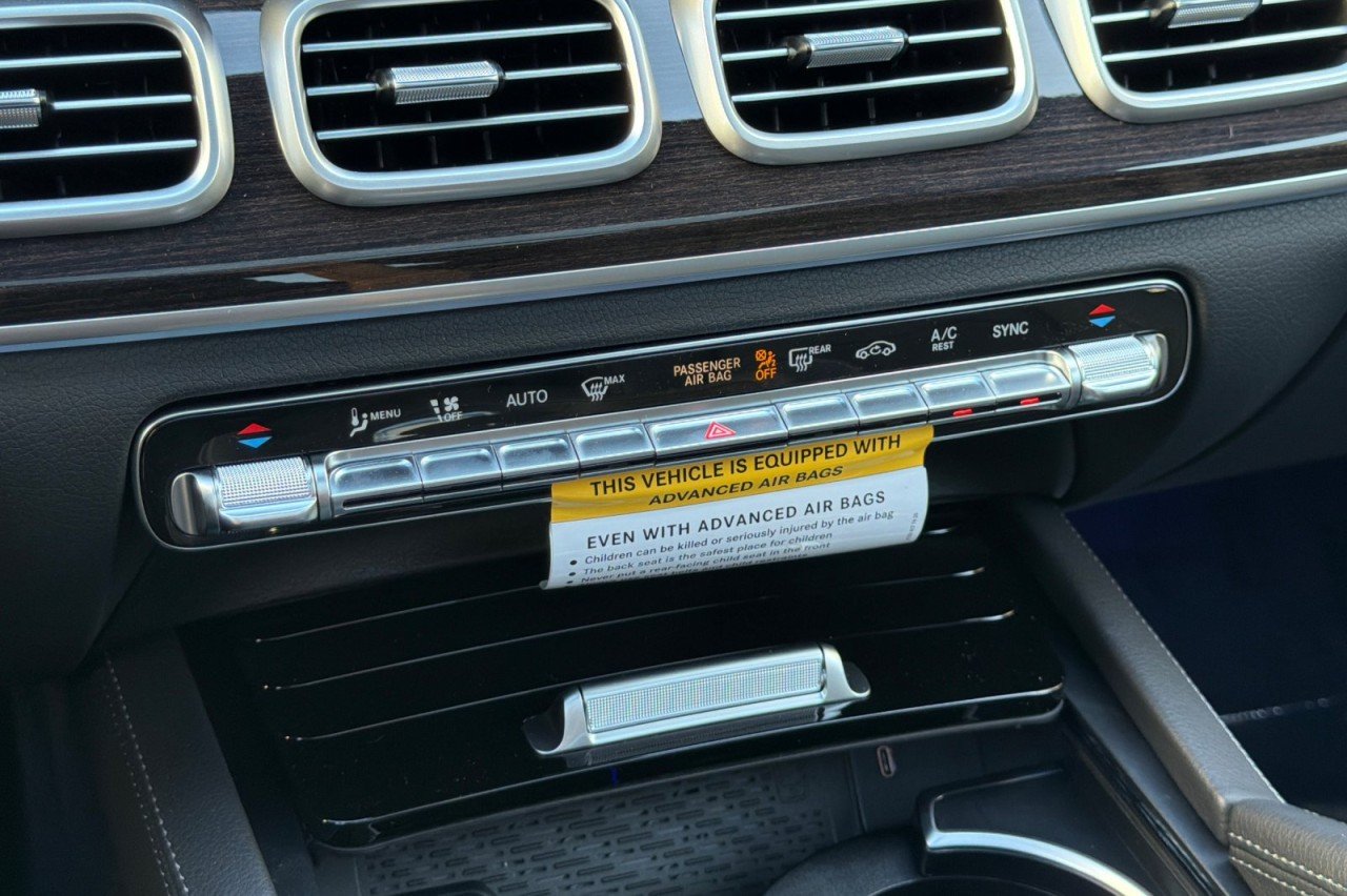 New 2026 Cirrus Silver Metallic Mercedes-Benz GLS 450 4MATIC® SUV image 21