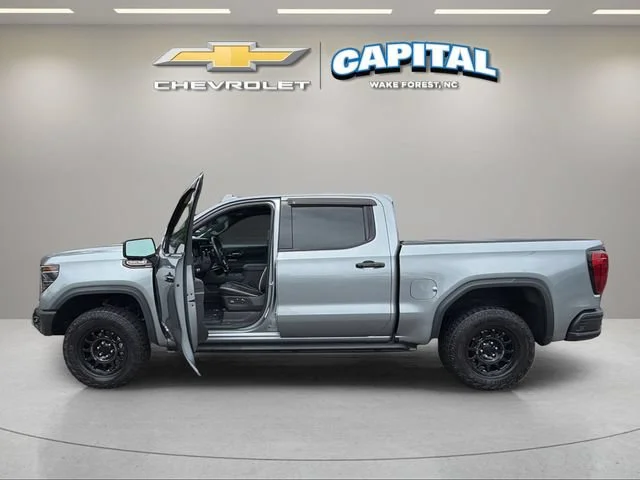 Used 2023 Sterling Metallic GMC AT4X image 9