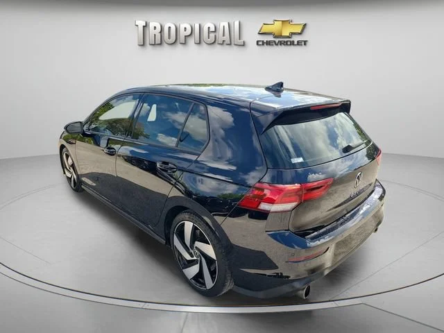 Used 2022  Volkswagen S image 3