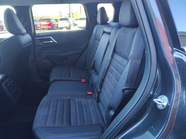 2026 Mitsubishi Outlander SE - Photo 26