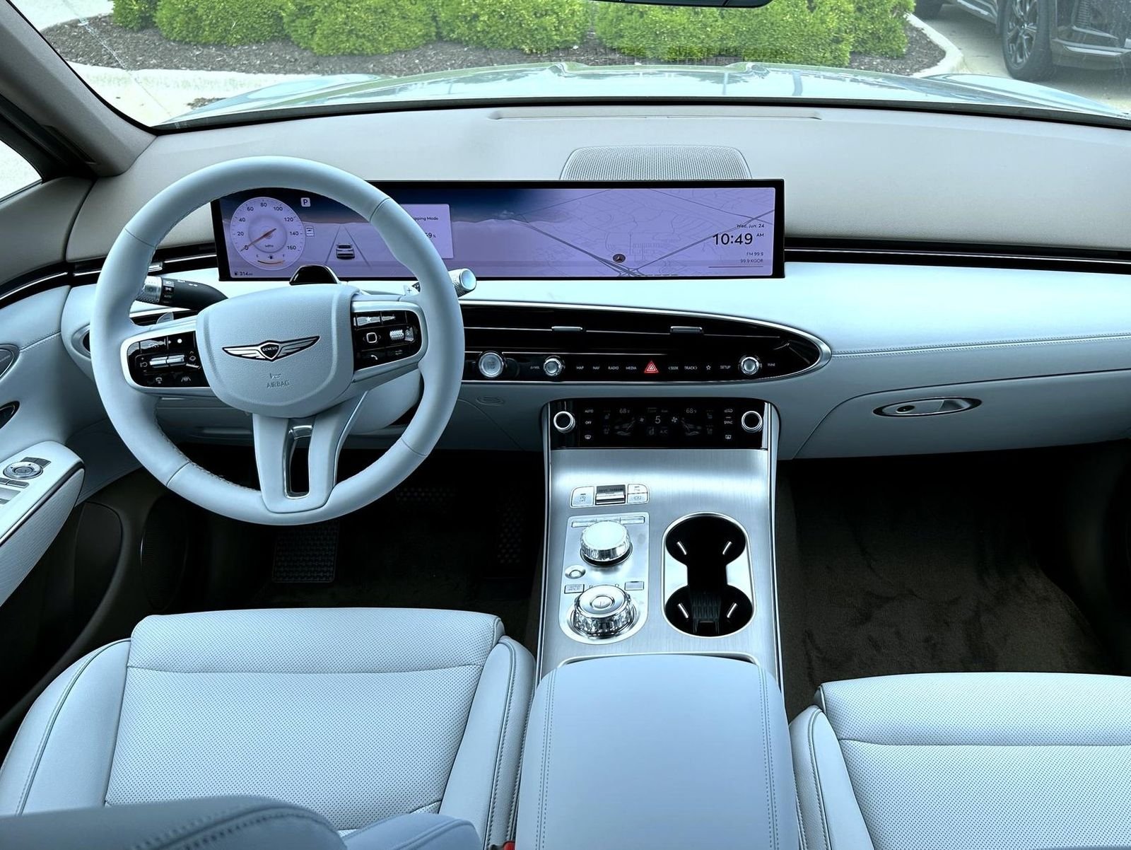 New 2026 Silver Genesis 2.5T Advanced image 12