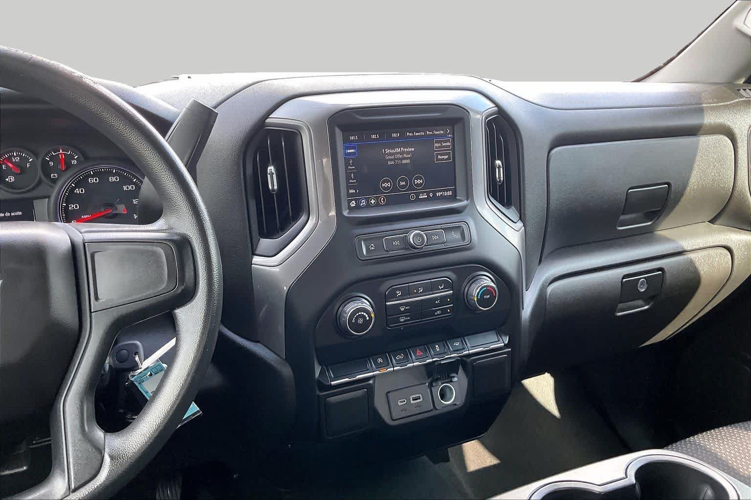 Used 2022 Satin Steel Metallic Chevrolet Custom image 7