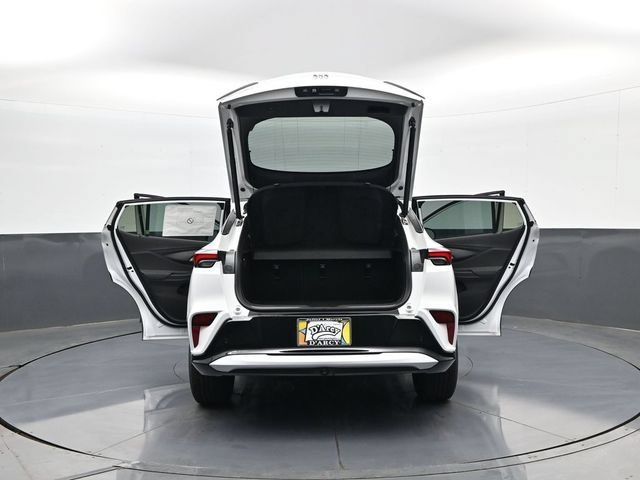 New 2026 Summit White Buick Sport Touring image 32