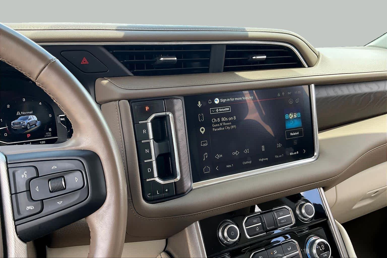 Used 2024 White Frost Tricoat GMC Denali image 6
