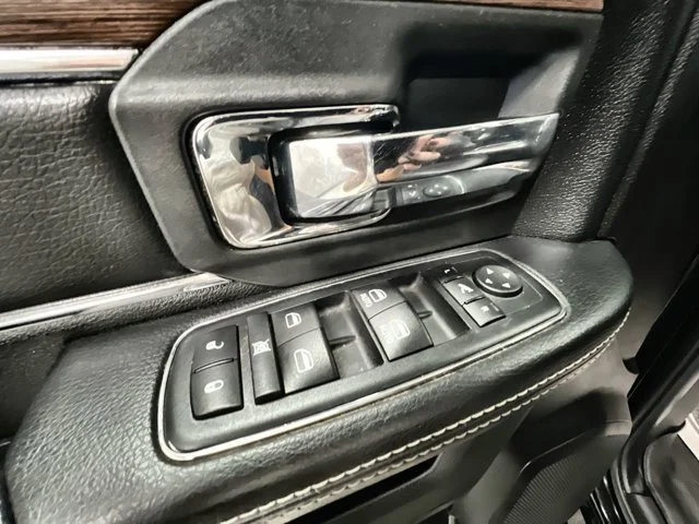 2019 RAM Ram 1500 Classic Laramie - Photo 24