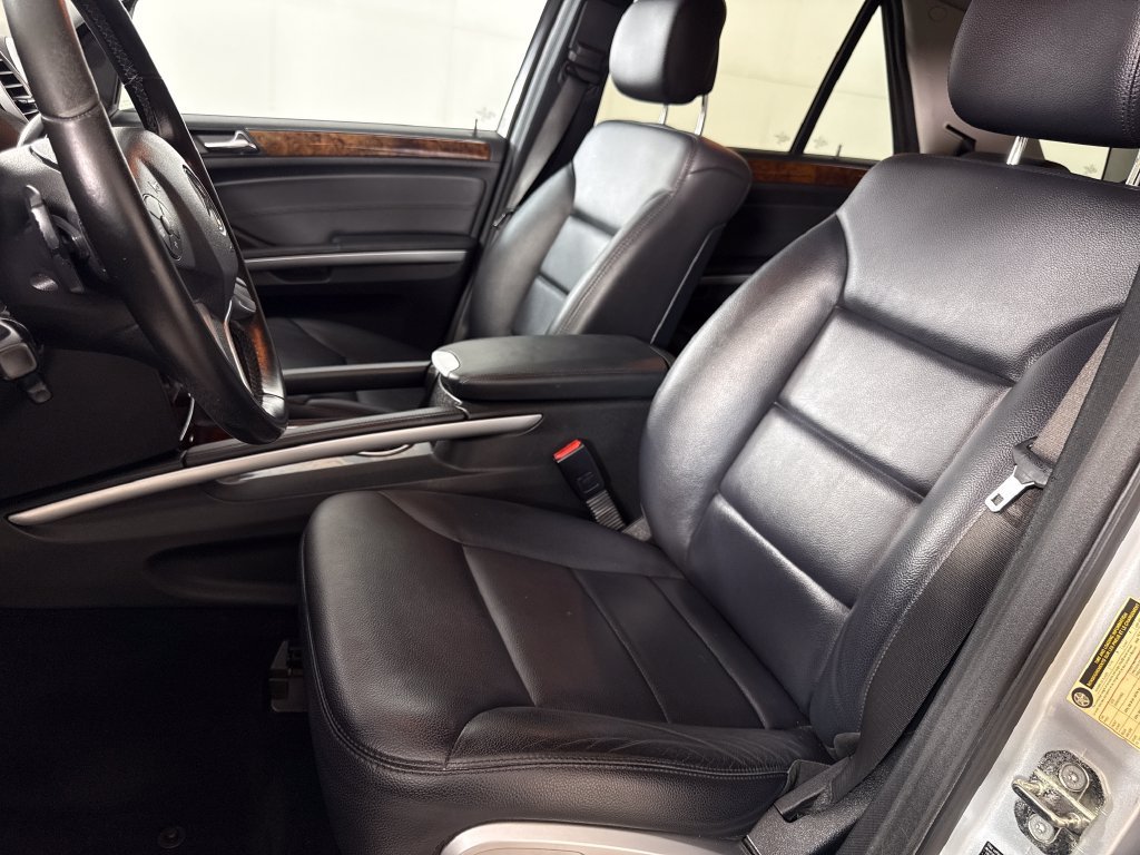 2010 Mercedes-Benz M-Class ML350 - Photo 10