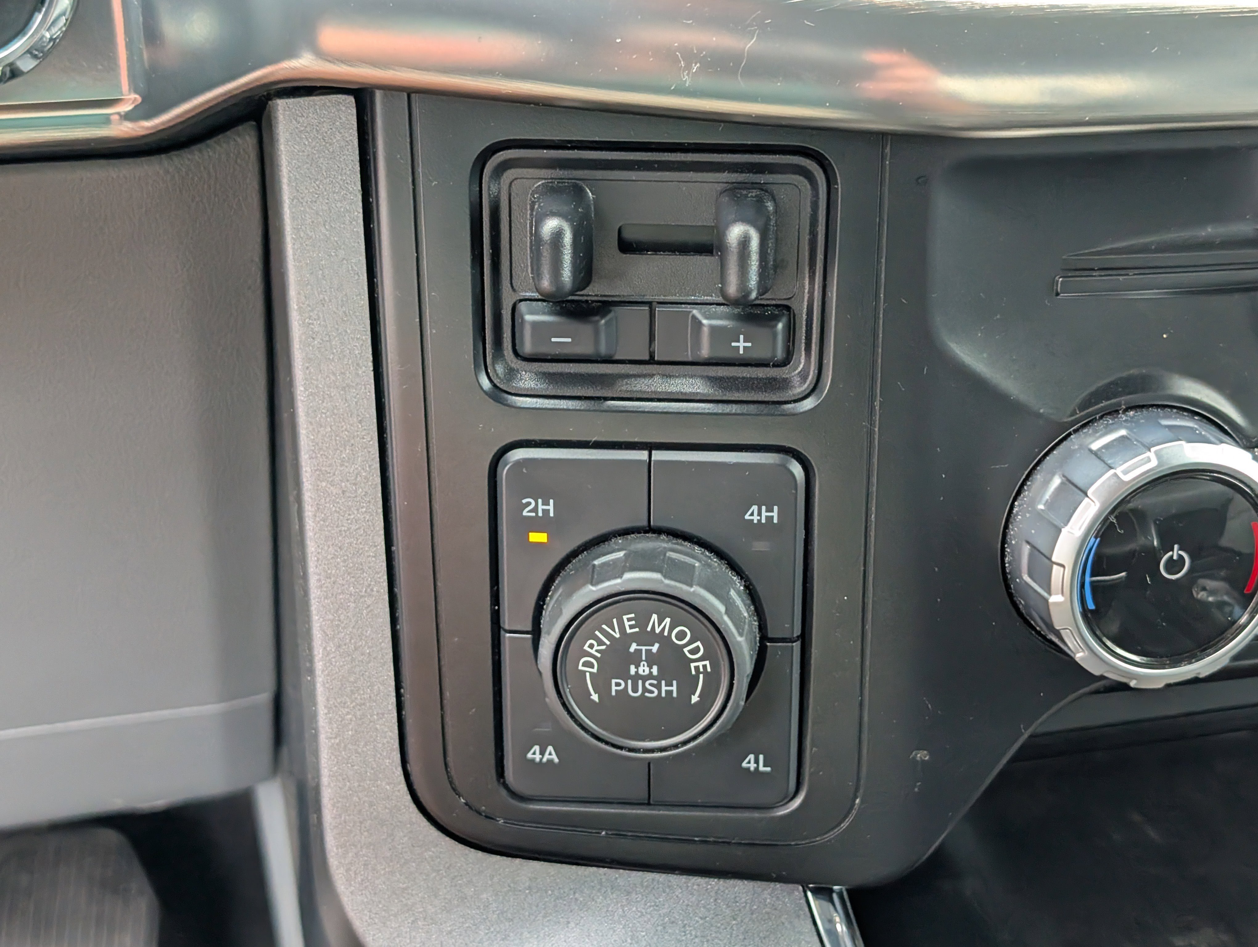 Certified Used 2023 Antimatter Blue Metallic Ford LARIAT image 29