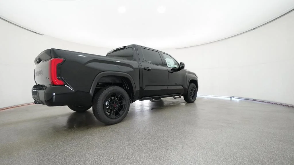 2026 Toyota Tundra SR5 - Photo 21
