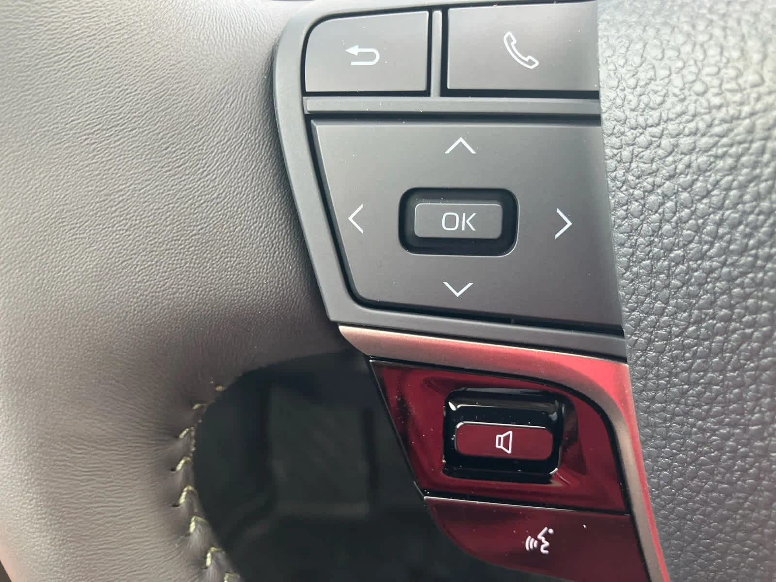 Certified Used 2026 Midnight Black Metallic Toyota XLE image 18