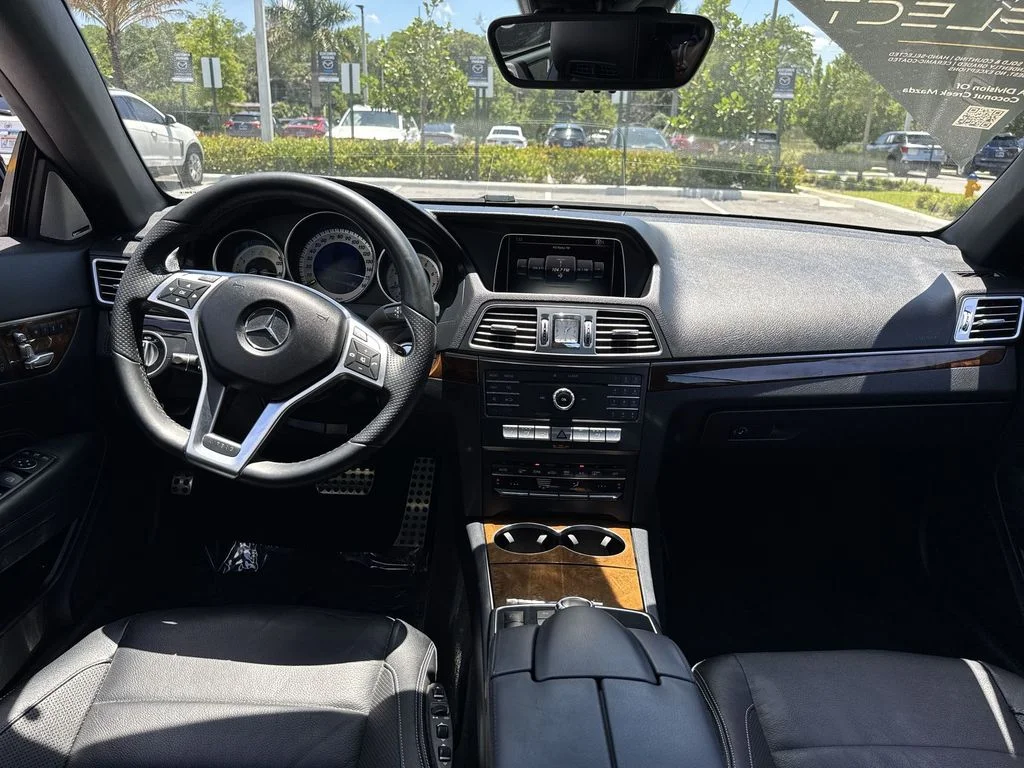 Used 2016 Obsidian Black Metallic Mercedes-Benz E 400 image 14
