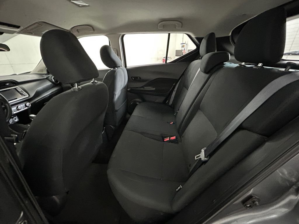 Used 2024 Gray Nissan S image 19