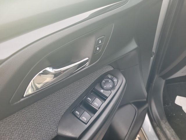 Used 2023 Gray Chevrolet LT image 18