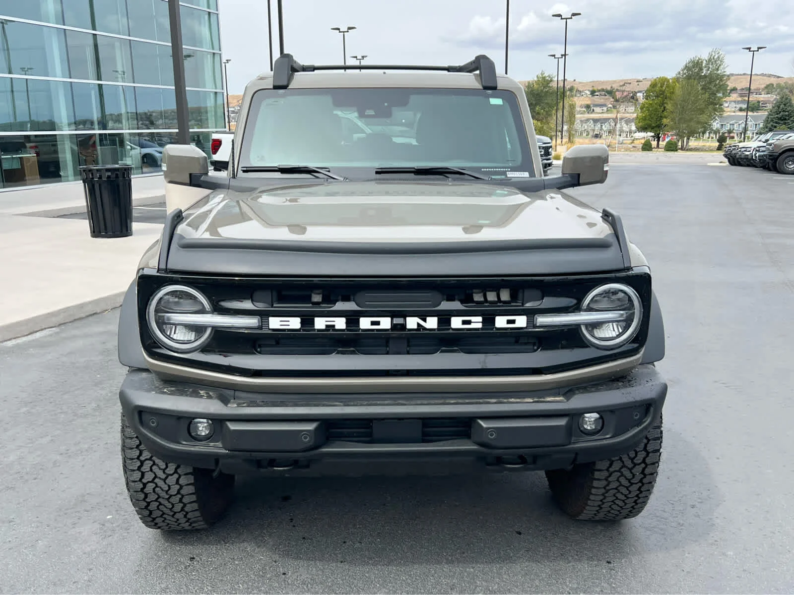 Used 2025 Gray Ford Outer Banks image 3