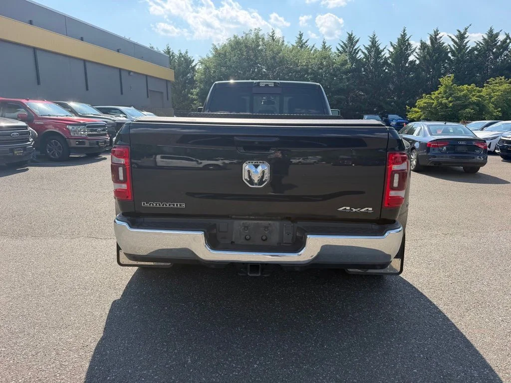 Used 2024 Black Ram Laramie image 7