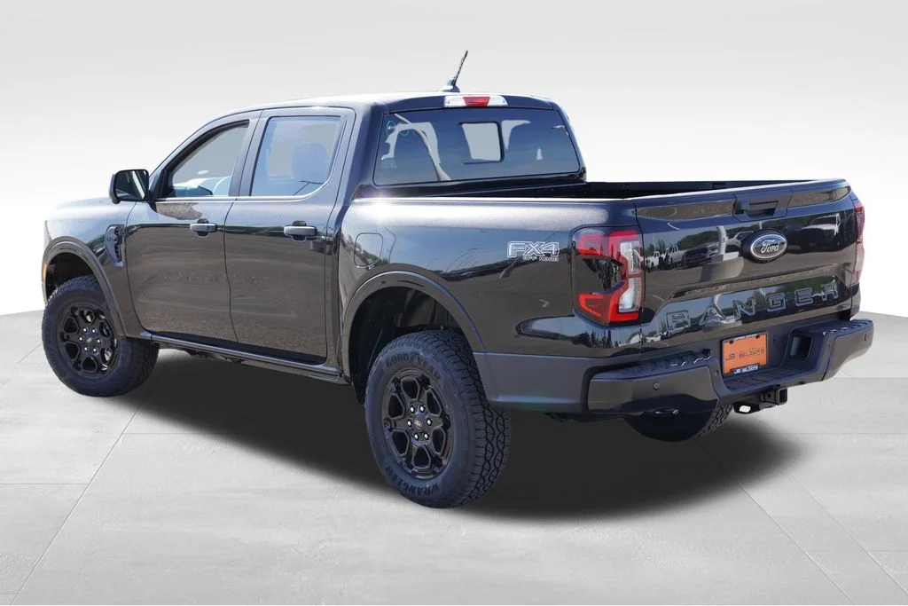 New 2026 Shadow Black Ford XLT image 5