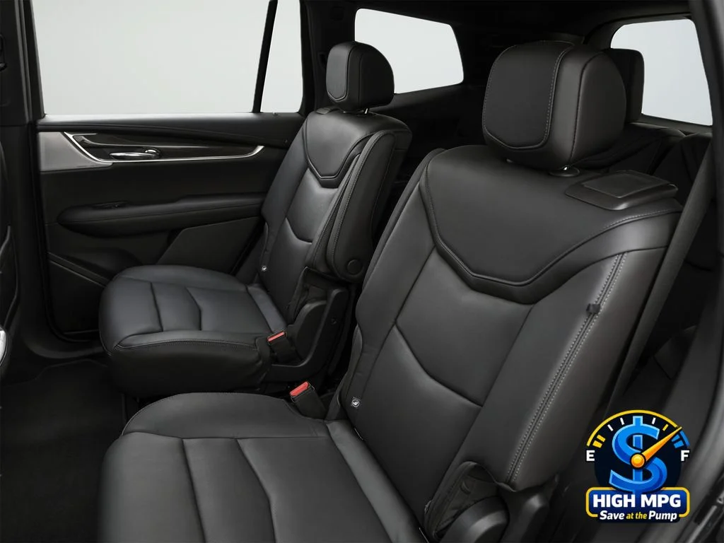 Used 2021 Black Cadillac Sport image 17