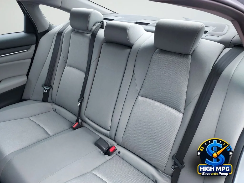 Used 2020 Silver Honda EX image 35