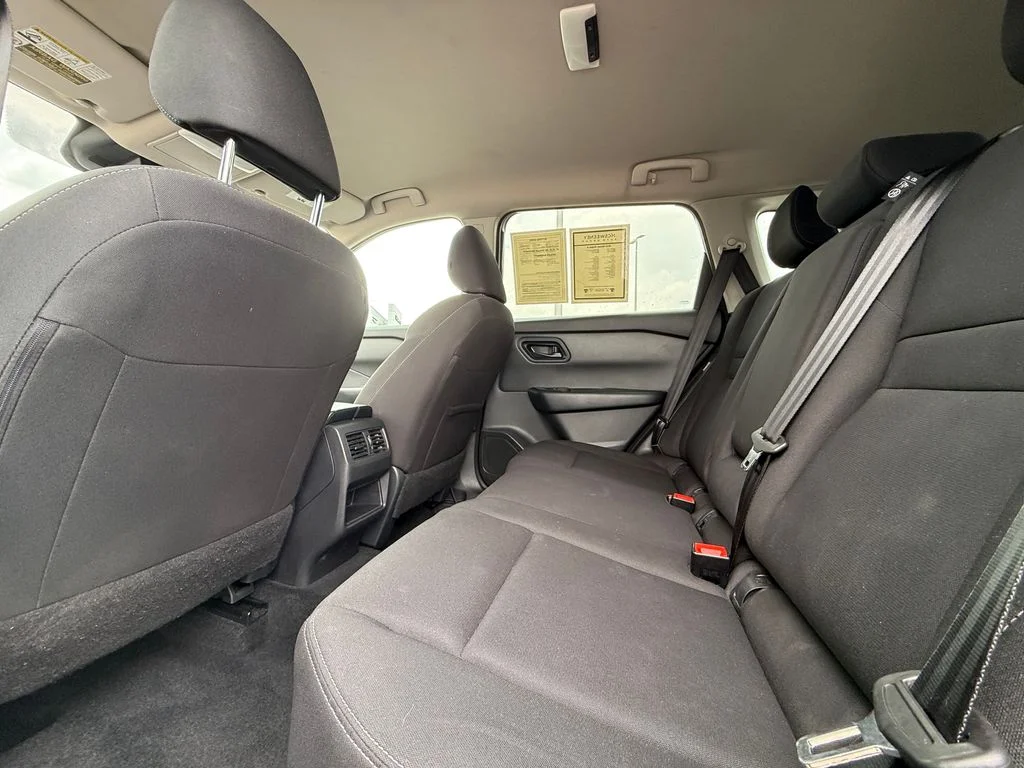 Used 2024 Black Nissan S image 23