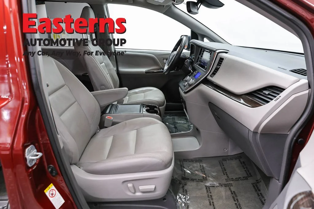 Used 2019 Red Toyota XLE image 25