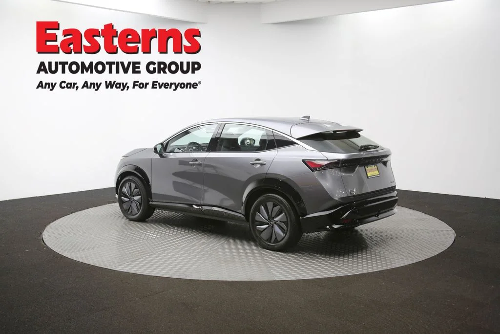 Used 2023 Gray Nissan ENGAGE image 63