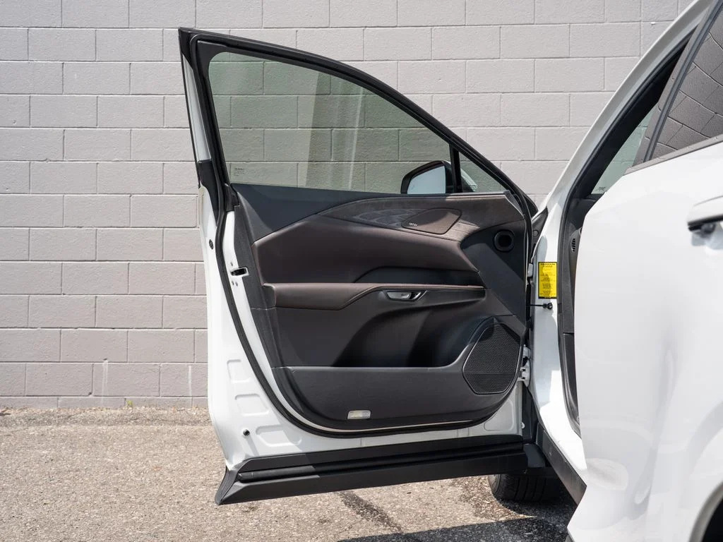 Used 2023 White Lexus 350 Luxury image 15