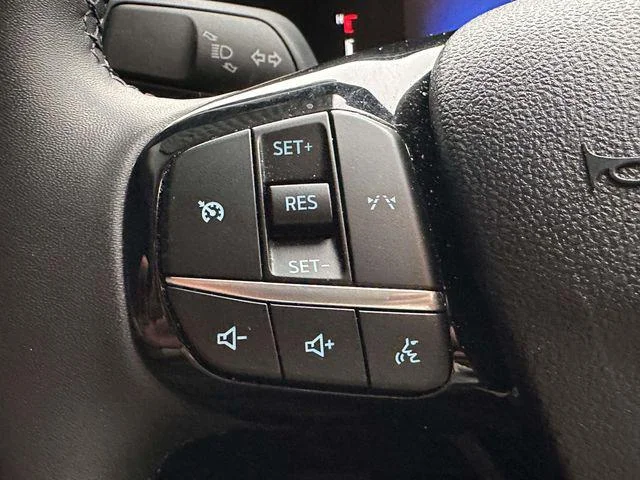 Used 2023 Oxford White Ford Active image 16
